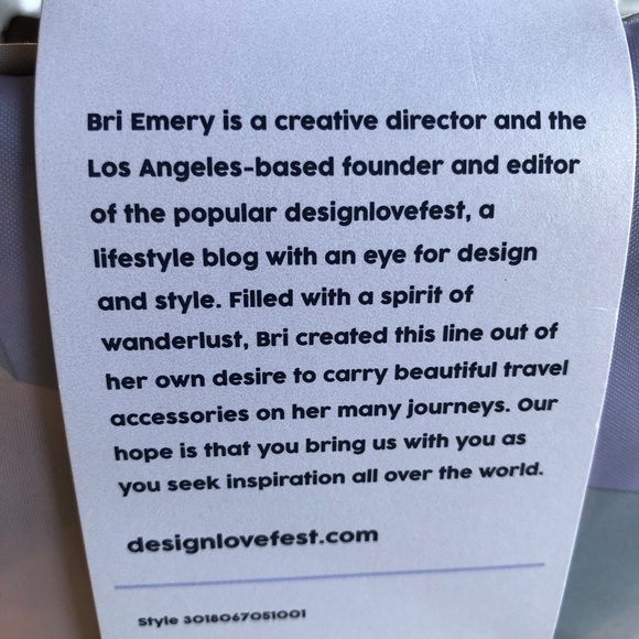 DESIGN LOVE FEST Fold-Up Tote - Picture 6 of 6